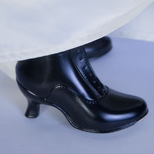 Load image into Gallery viewer, Trick Or Treat Studios Seed of Chucky Tiffany Prop Doll